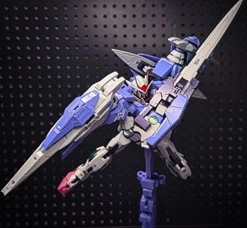 뉴 멩후 모델 MB 1/100 00 라이저 에비카와 컬 - Bandai Gundam Hg 리뷰 및 가격